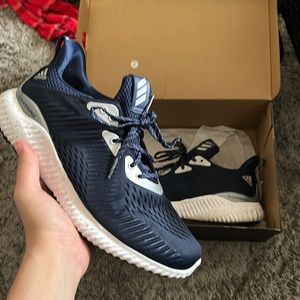 Adidas running shoes ‘collegiate navy’